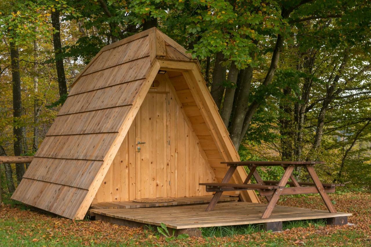 Glamping Village - Speleo Camp Logatec Exterior foto