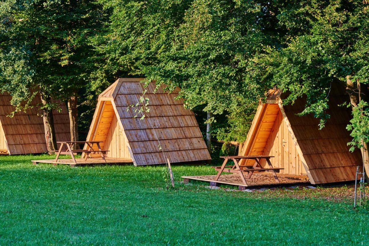 Glamping Village - Speleo Camp Logatec Exterior foto